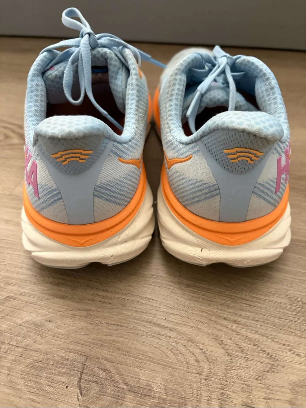 HOKA Clifton 9 Women’s‎ Running Shoe size 9.5